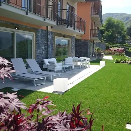 Apartment Il Patio Varenna Pool Sleeps 6 Perledo
