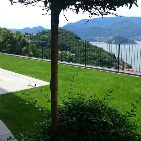 Apartment Il Patio Varenna Pool Sleeps 6
